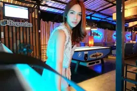 清迈Ladyboy模特，最是那一低头的娇媚图片