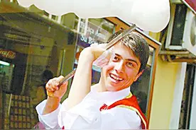 土耳其冰淇淋竟然能用刀叉吃？图片