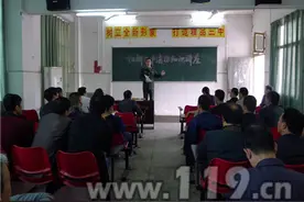 阳新县第三中学2000余名师生体验火场逃生技能图片