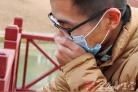 橙子皮的功效与作用 橙子皮泡水喝的好处图片