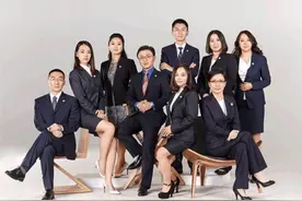 返聘职工离职时能否申请一年一个月的经济补偿？图片