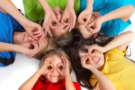 没班干部有志愿者，英美学校这些细节让我惊讶图片