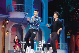 耍宝成瘾!郭少录节目秀爆笑说唱 宋佳伦秒变球迷图片