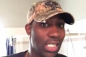 大变样！昆西-埃西剃掉浓密胡须图片