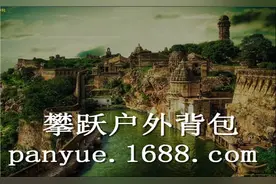 双肩包工厂拿什么样双肩包改变得到用户？图片