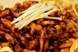 京酱肉丝【清真鸡肉版】图片