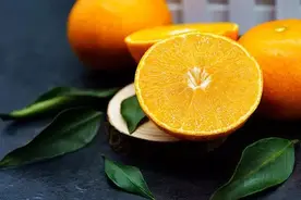 一种长在树上的天然果汁，皮薄肉嫩一口爆汁！图片