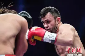 新疆双子星强势夺得WBO洲际拳王争霸赛双头衔图片