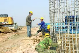 长益高速新河特大桥建设快步推进图片