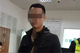 完全懵！科目二学员错信教练一句话 当场被交警带走图片