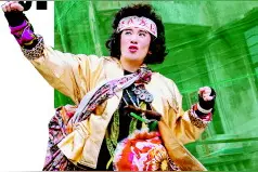 吴君如导演电影《妖铃铃》吓破胆 笑岔气图片