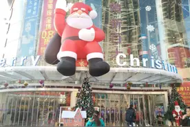 圣诞来袭 曲靖商家促销活动多图片