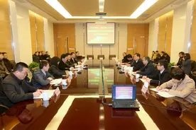 南京交院与江宁区政府共建新能源汽车研究院图片