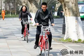 杭州公共自行车租赁点部分音量高 部分“沉默不语”图片