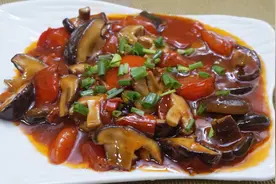 教你做好吃的茄香蘑菇，滑嫩多汁口感好，绝对是一道美味下饭菜！
