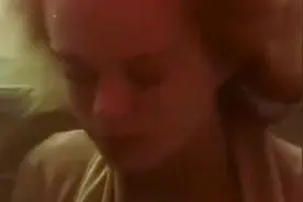 男友把前女友关进笼子里，然后扔海里喂鲨鱼，这男的太坏了视频封面