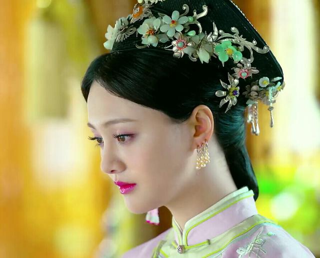 内心2,《古剑奇谭》搭档李易峰,马天宇 郑爽在剧中饰演半人半妖的襄铃