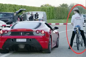 史上最快自行车，时速333公里，你敢不敢骑？视频封面