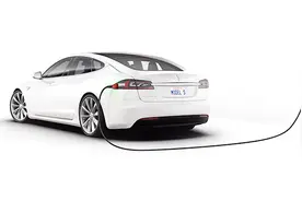 电动车电池价格降至历史低点，2025年或将再减半视频封面