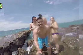 油管（youtube）上点击量破亿的最佳欢乐时刻，看看歪果仁的笑点视频封面