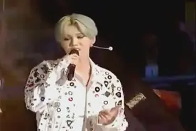 鹿晗演唱会演唱《诺言》好听到哭！耳朵都要怀孕了
