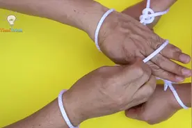 低成本泡妹技巧｜10个小把戏可以让你把妹子逗笑视频封面