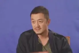 美妞李嫣10岁啦！李亚鹏窦靖童开派对温馨庆生视频封面