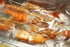 大厨都是这样处理虾仁的 赶紧学学吧 超级方便视频封面