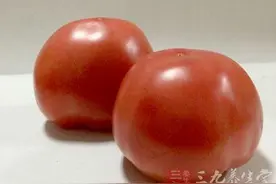 手上长老年斑 长老年斑应该怎么办图片