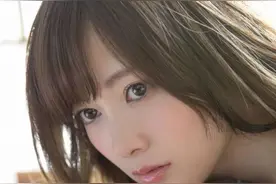 70岁公公带回家陌生女子，还做出一个令人崩溃的决定图片