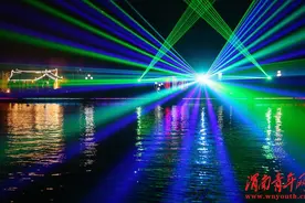 大荔：夜走“同州湖”  景美“情”迷人！（组图）图片