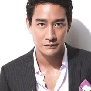 中英混血儿外貌特征,蔡书雅中英混血儿,五官精致气质出众的童星,有种