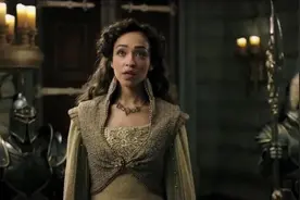 杜隆坦暴虐吴二蛋 《魔兽》电影再曝预告片图片