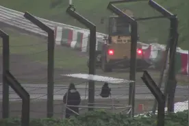 已故车手比安奇14年F1日本站撞击救援吊车全程 70秒处图片