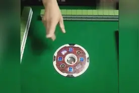 反赌揭秘：这种麻将机上手便能抓好牌。图片