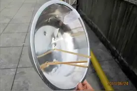 高手是这么玩筷子的，脸盆都被射穿了图片