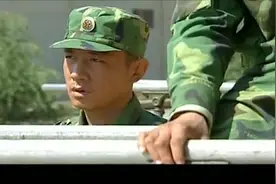 许三多腹部饶杠破纪录，让所有人不敢小视他！这是真正的毅力！图片
