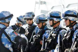 央视罕见曝光 中国海军神秘部队“蛟龙突击队”视频封面