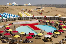 中国首家沙漠度假地——响沙湾，这里的沙子会唱歌！图片