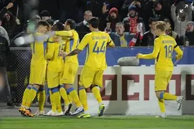 俄超也有狐狸城奇迹 励志队从倒数第3冲到领头羊图片