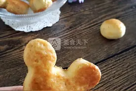 东菱电子烤箱之奶油奶酪司康图片