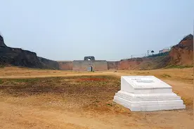 天开函谷壮关中图片