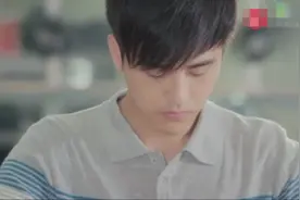 大学贫困生食堂只打一份米饭加一碗免费汤视频封面