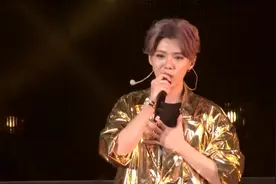 鹿晗演唱会上演唱《诺言》，这个歌声太撩妹啦