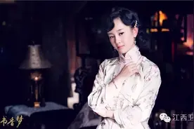 换个角度看“明星”的颜值~盘点娱乐圈写字好看的明星~图片