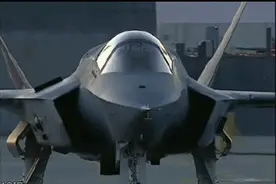 动图：美军F-35B战机垂直起降图片