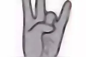 温馨提示牌为什么这个求救手势蜀黍不赞成推广？图片