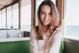 如果有女生暗恋你，那么她一定会为你做这六件事