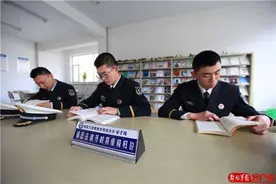 小调查:军校学员阅读现状如何图片