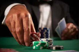 老公赌博偷卖我的首饰，婆婆不管还纵容他，小姑子竟说理所应当图片